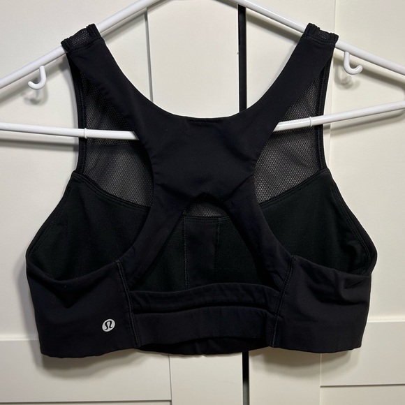 Lululemon gear up bra size 10 - Picture 8 of 8